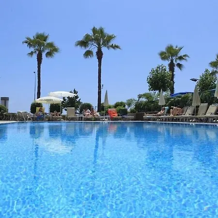 Hotel My Aytap 2*
